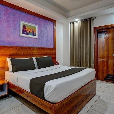 Hotel Hight Krone A Family Hotel Near Igi Airport Delhi Ню Делхи Екстериор снимка